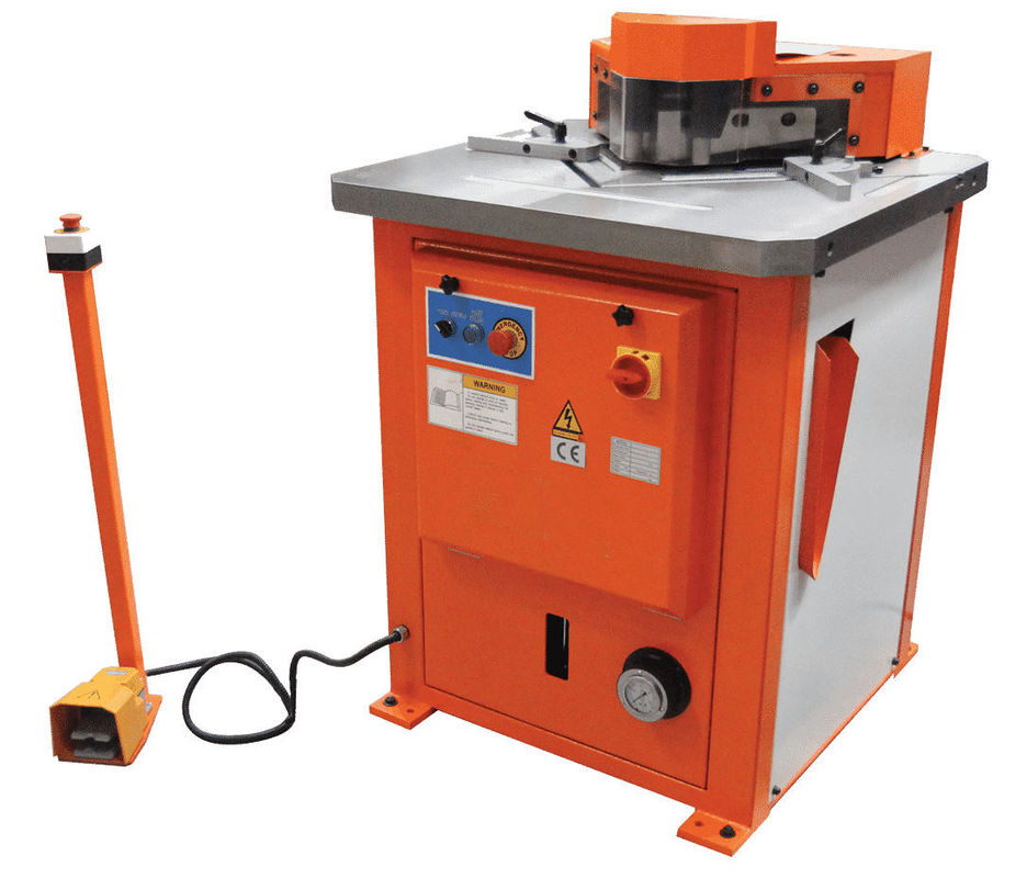 Pneumatic Angle Hydraulic Corner Notching Machine For Pipe Tube 3 Kw